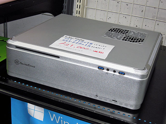 PC/タブレット PCパーツ 大型ビデオカード対応のスリムMini-ITXケース SilverStone「FTZ01」が 