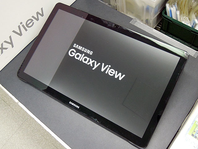 GALAXY VIEW Androidタブレット 32GB 18.4インチ-