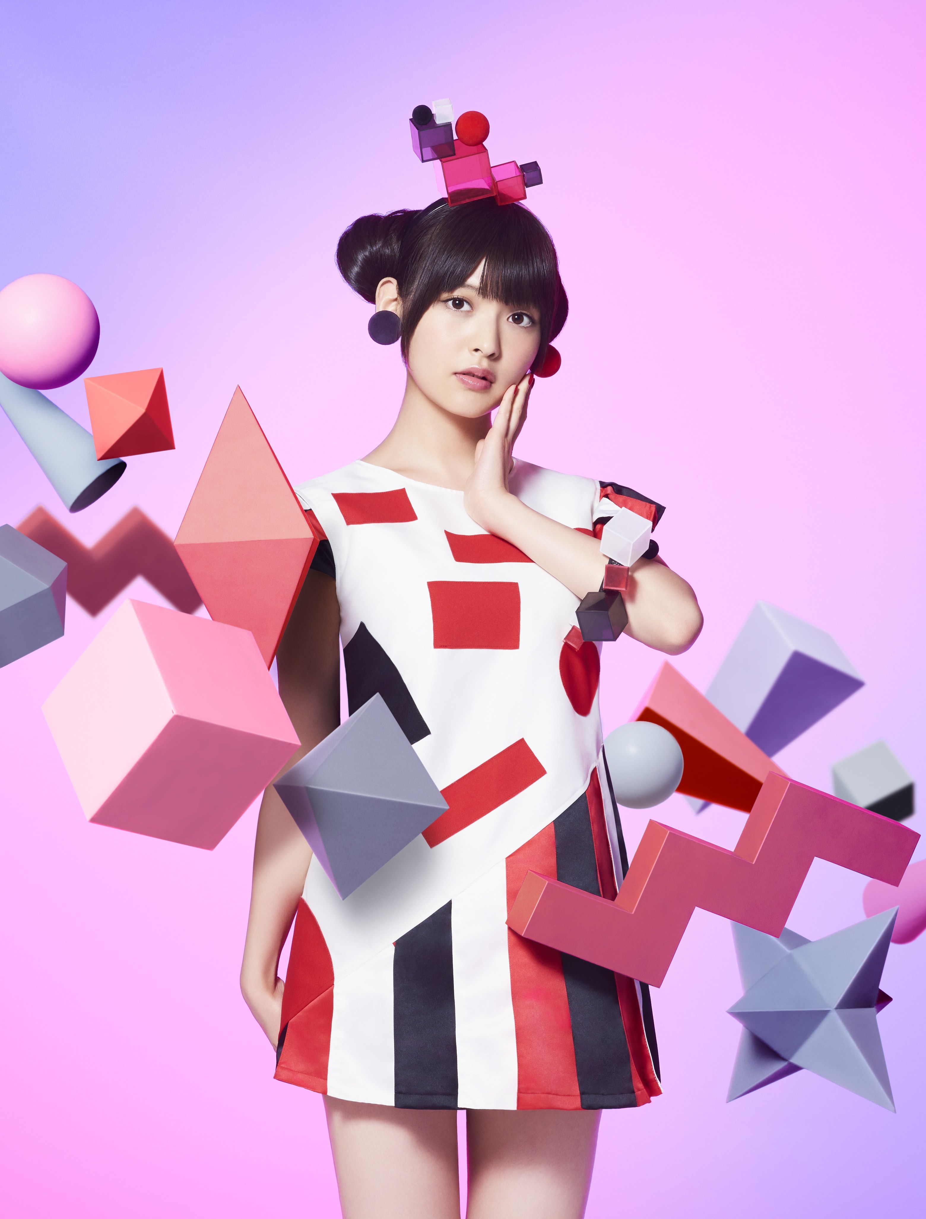 上坂すみれ テクノボーイズ 現代美術 趣味が盛り盛りのニューシングル 恋する図形 Cubic Futurismo 登場 P2 アキバ総研