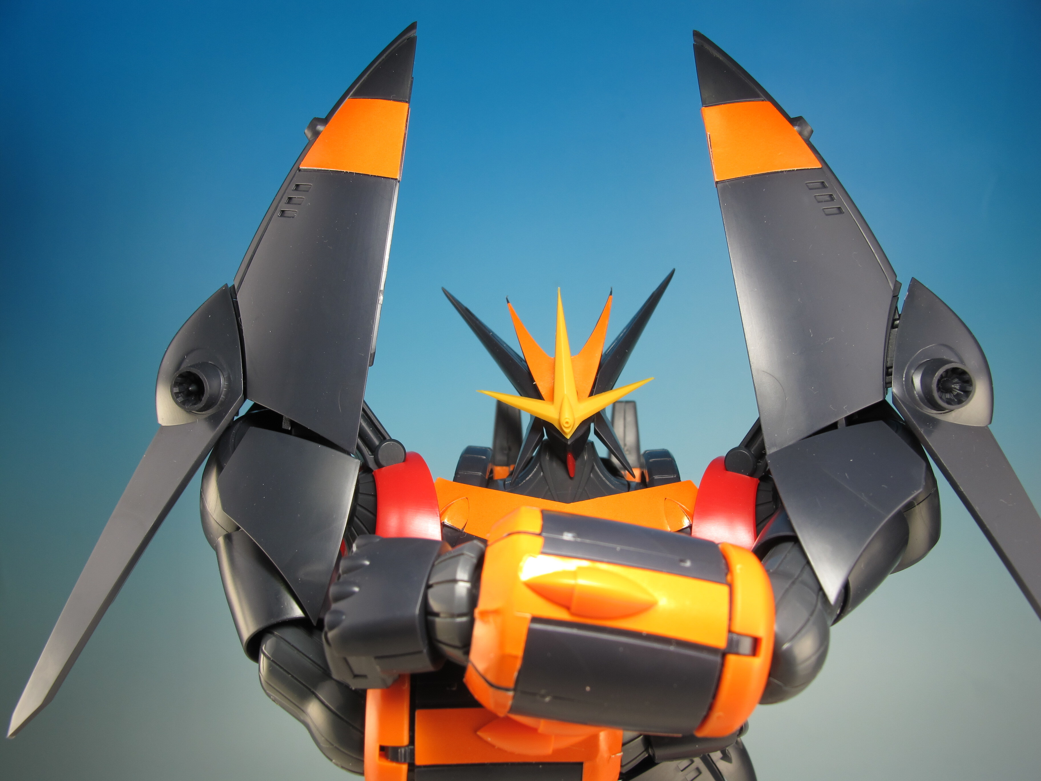 声優・泰勇気が「1/1000ガンバスター」を作ってみた！ - アキバ総研