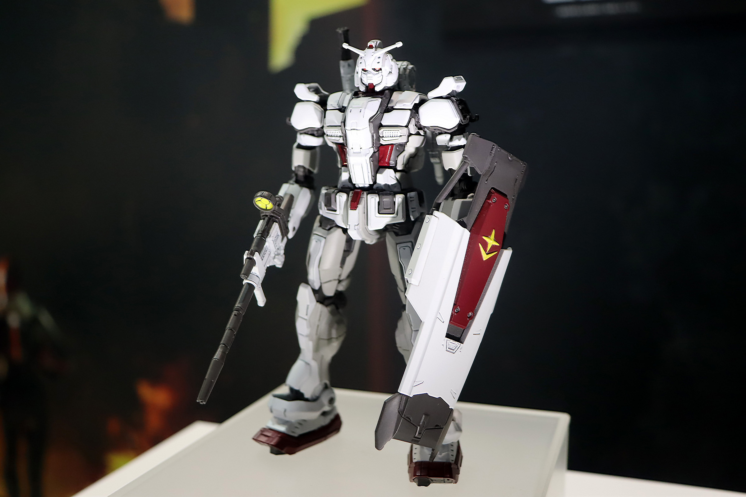 復讐のレクイエム」のガンダムEX、ザクII ソラリ機がガンプラに ...