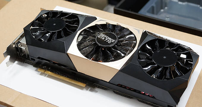 オーバークロック仕様/独自クーラー搭載のGTX 770がMSIから