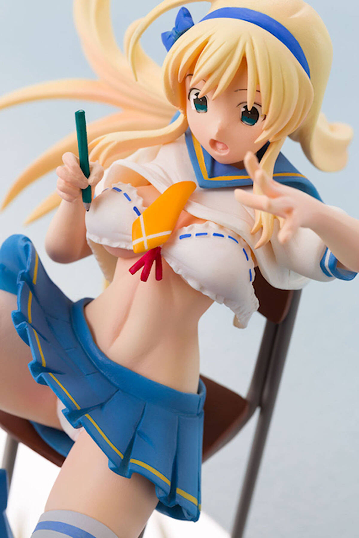 八重樫南のセクシーなオリジナルイラストをフィギュア化 アオシマ Masterpiece から10月に発売 アキバ総研